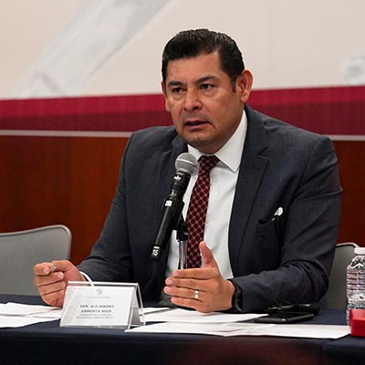 Alejandro Armenta llama a la unidad para evitar una derrota en Puebla