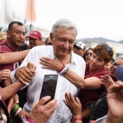 Acuerdan AMLO y CNTE eliminar totalmente la reforma educativa