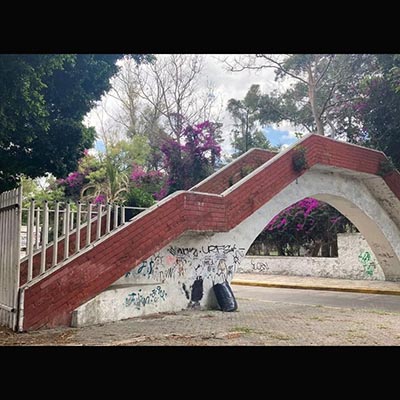 Ayuntamiento de Puebla retirará puente del CEHNCH por obsoleto