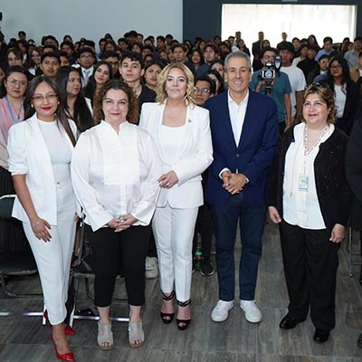 Pepe Chedraui exhortó a los universitarios a participar con el ayuntamiento