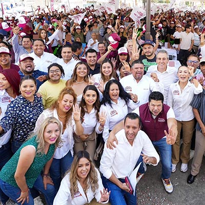 Pepe Chedraui recibe apoyo de locatarios del mercado Zapata