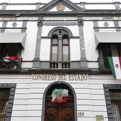 Exdirectora de Comunicación del Congreso hizo acuerdos discrecionales con medios