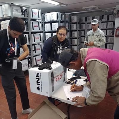 Inicia INE distribución de documentación y materiales electorales