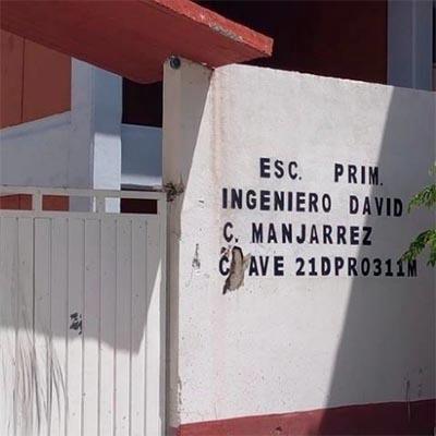 Piden cese de maestra de primaria por maltrato contra alumnos en Tecaltzingo