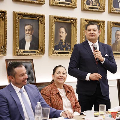 Compromiso y unidad: Armenta y diputados de Puebla avanzan hacia una agenda común por el bienestar social