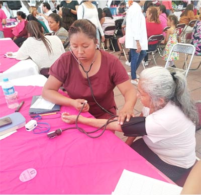 Alejandro Armenta acerca salud y bienestar a poblanos con jornadas comunitarias