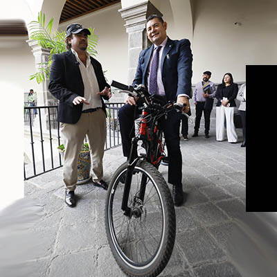 Puebla se alista para la electromovilidad refrenda Armenta