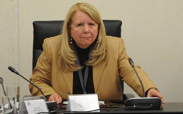 El PJ, “totalmente podrido”, acusa ministra Loretta Ortiz