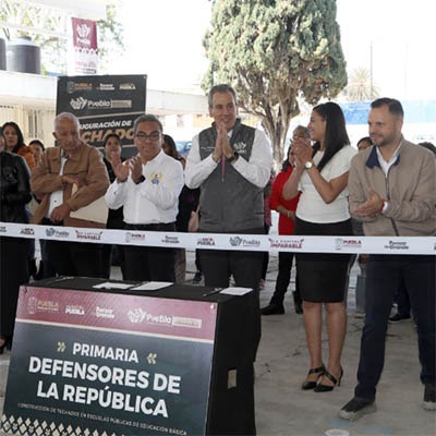 Entrega Pepe Chedraui obra educativa en la capital