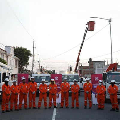 Arranca Pepe Chedraui el Programa Puebla Brilla con modernización de luminarias en Arboledas de Loma Bella