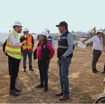 Supervisan David Aysa y Dulce Rivera construcción del Mercado San Ramón