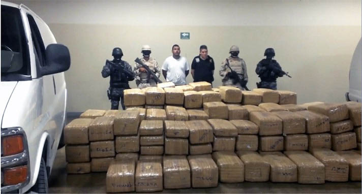 Aseguran dos ‘narcobodegas’ en Sinaloa por un valor de mil 933 mdp