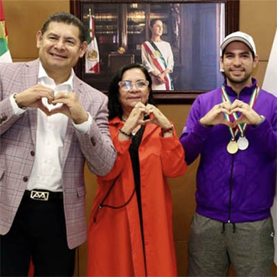 Gobierno de Puebla duplica apoyo económico a medallistas del estado