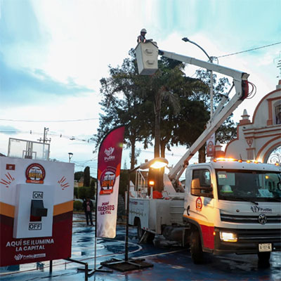 Con Puebla Brilla, Pepe Chedraui lleva luz y modernidad a San Pedro Zacachimalpa