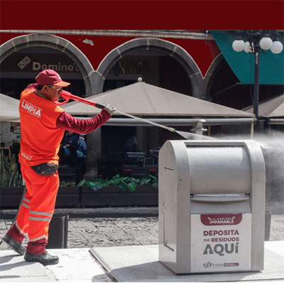 Refuerza Gobierno de la Ciudad la limpieza en el Centro Histórico con una intervención integral