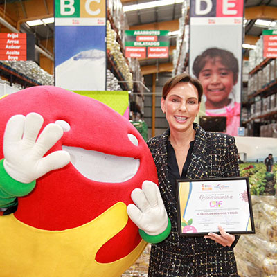 Entrega SMDIF donativo de 14 mil kilos de arroz y frijol al Banco de Alimentos Cáritas
