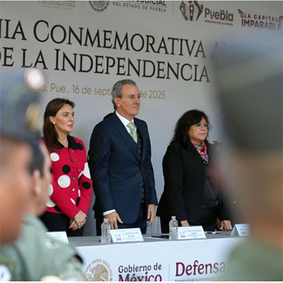 Asiste Pepe Chedraui al Desfile Cívico -Militar por el 215 Aniversario de la Independencia