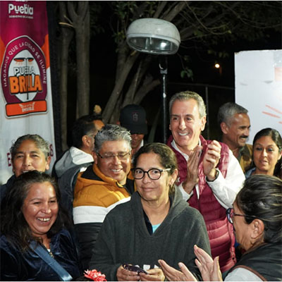 Fortalece Pepe Chedraui Senderos de Paz con alumbrado público LED en Geovillas del Sur