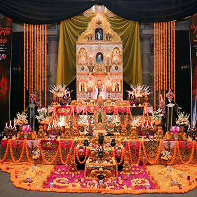 Más de 100 mil personas visitaron la ofrenda del Palacio Municipal durante el Festival “La Muerte es un Sueño”