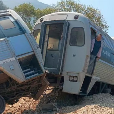 Sheinbaum lamenta muerte de 13 personas por descarrilamiento del tren Transístmico