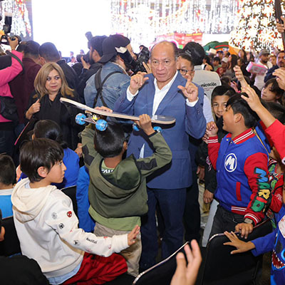 Alrededor de 300 mil poblanos disfrutaron del festival navideño “Por amor a Puebla”