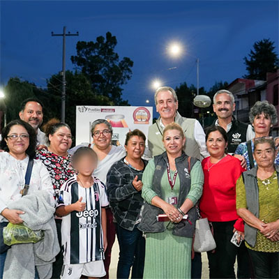 Lleva Pepe Chedraui alumbrado LED a la colonia 10 de Mayo con Puebla Brilla